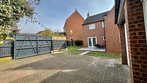 Photo 21- click for photo gallery